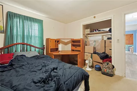Bedroom - 37 Knowles Dr, Warwick, RI 02888 photo 11 of 11
