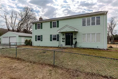 60 Ruskin Ave, Woonsocket, RI 02895
