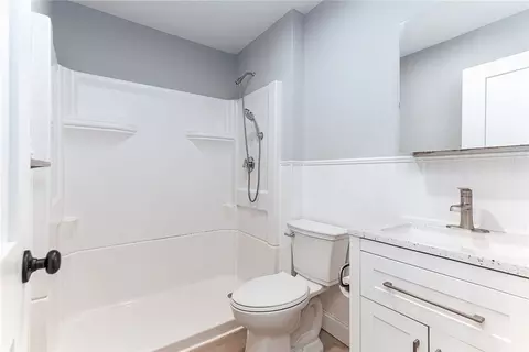 Bath - 17 Apache Dr #G, Westerly, RI 02891 photo 1 of 1