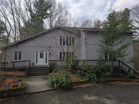 859 Black Plain Rd, North Smithfield, RI 02896