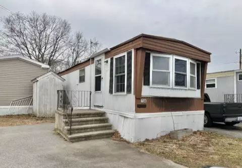 738 Forest Avenue Mobile Home Park, Middletown, RI 02842