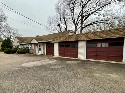 Exterior - 73 Byron Blvd, Warwick, RI 02888 photo 3 of 6