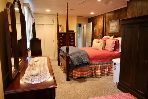 Bedroom - 73 Byron Blvd, Warwick, RI 02888 photo 1 of 3