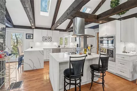 10 Blue Mist Dr, Manville, RI 02838