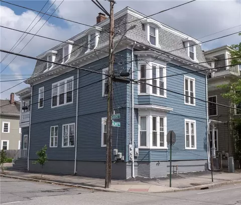 103 Almy St, Providence, RI 02909