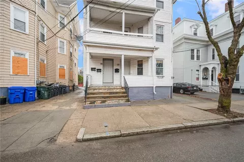 25 Brighton St, Providence, RI 02909