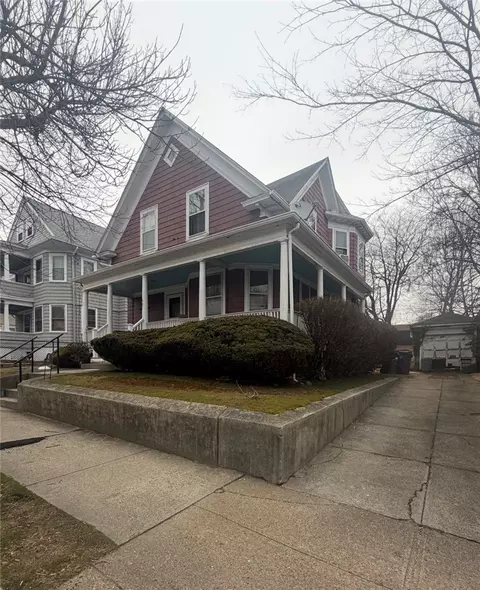 507 Academy Ave, Providence, RI 02908