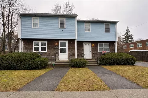 85 Williams Ave, East Providence, RI 02914