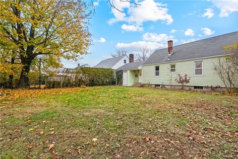 396 Elm St, Warwick, RI 02888 photo 27