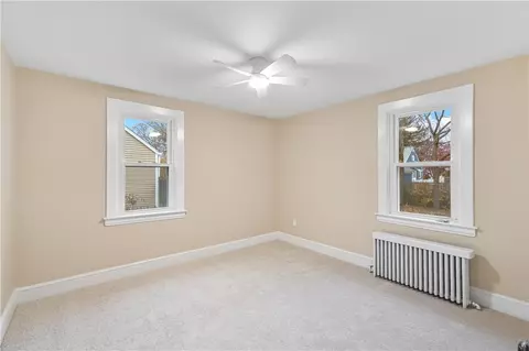 396 Elm St, Warwick, RI 02888 photo 14