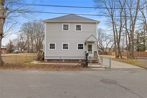 Exterior - 52 Blake St, Warwick, RI 02889 photo 2 of 6