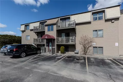 11 Village Ct #11, West Warwick, RI 02893