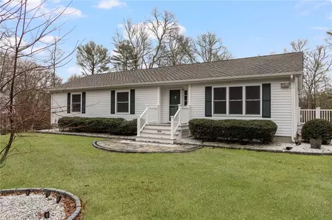 2800 S County Trl, West Kingston, RI 02892