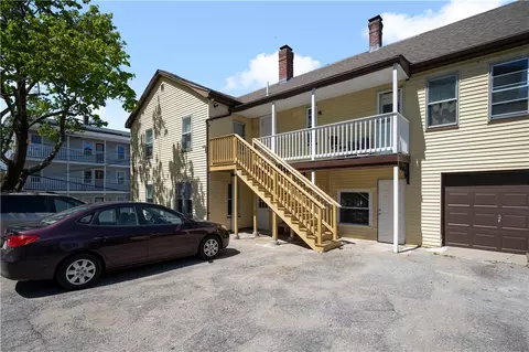 92 Spring St, Manville, RI 02838