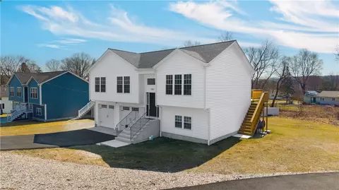 Exterior - 180 Bertenshaw Rd, Woonsocket, RI 02895 photo 2 of 3