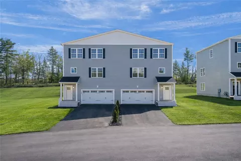 2 Old County Village Rd #B, Smithfield, RI 02917