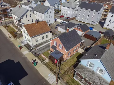 View/Area - 217 4th Ave, Woonsocket, RI 02895 photo 2 of 3