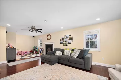267 Lincoln Ave, Fall River, MA 02720 photo 23