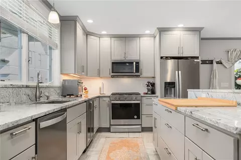 267 Lincoln Ave, Fall River, MA 02720 photo 15