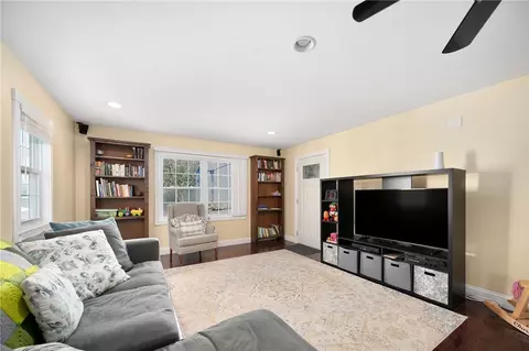 267 Lincoln Ave, Fall River, MA 02720 photo 24