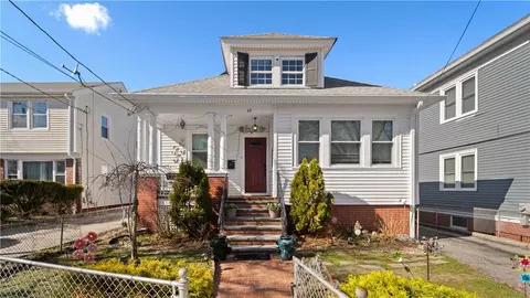 27 Shafter St, Providence, RI 02909