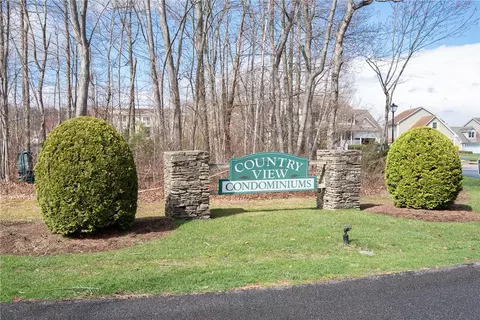 7 Gray Coach Ln #711, Cranston, RI 02921