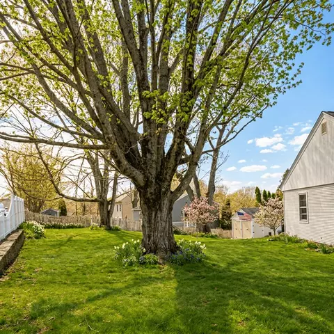 Exterior - 479 Logee St, Woonsocket, RI 02895 photo 3 of 5