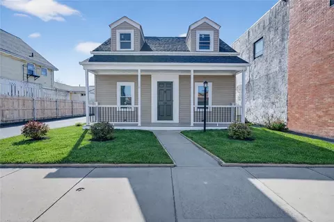 1002 Charles St, North Providence, RI 02904