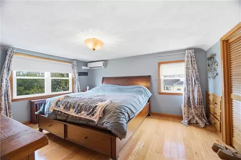 Bedroom - 111 Beechcrest St, Warwick, RI 02888 photo 3 of 5