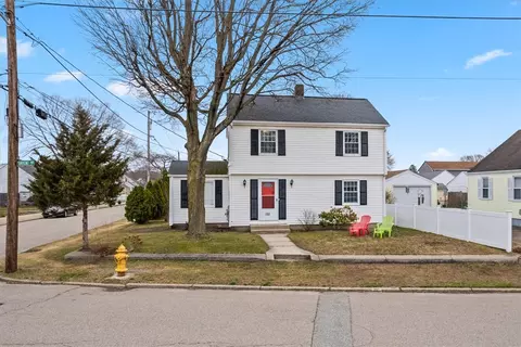 151 Orient Ave, Pawtucket, RI 02861