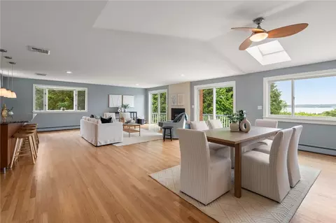 55 W Main Rd, Little Compton, RI 02837