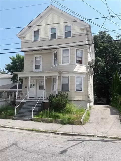23 Longmont St, Providence, RI 02908