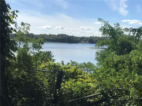 179 Lane 4 Rd, Warwick, RI 02888