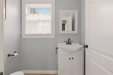 287 Parkside Dr, Warwick, RI 02888 photo 25