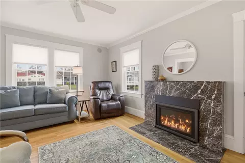287 Parkside Dr, Warwick, RI 02888 photo 6