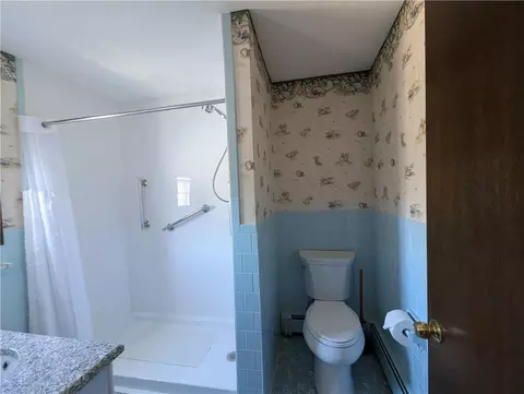 Bath - 699 Lower River Rd, Lincoln, RI 02865 photo 4 of 4
