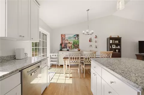 Entry Way - 90 Mockingbird Dr, Exeter, RI 02822 photo 3 of 3