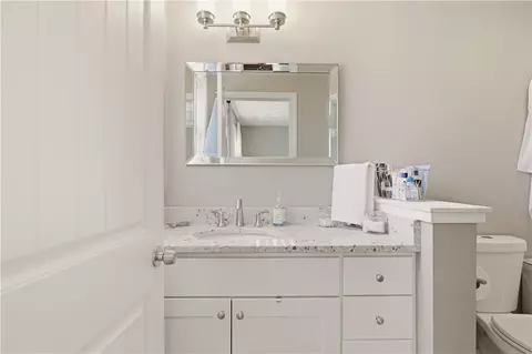 Bath - 90 Mockingbird Dr, Exeter, RI 02822 photo 1 of 3
