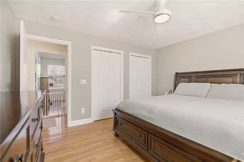 Bedroom - 90 Mockingbird Dr, Exeter, RI 02822 photo 3 of 6