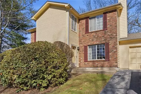 56 Governors Hill Rd #566, West Warwick, RI 02893