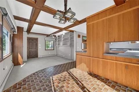 Living - 26 Windward Dr, Westerly, RI 02891 photo 4 of 4