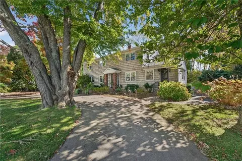 Exterior - 26 Windward Dr, Westerly, RI 02891 photo 2 of 8