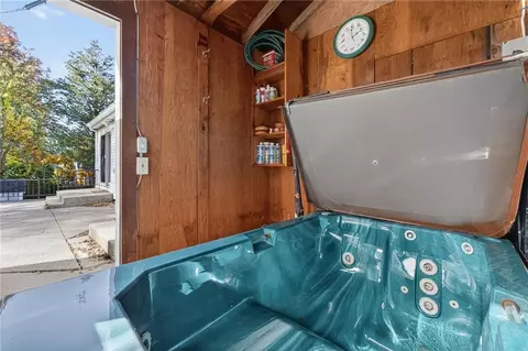 Exterior - 26 Windward Dr, Westerly, RI 02891 photo 4 of 8