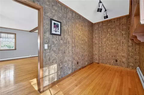 Entry Way - 26 Windward Dr, Westerly, RI 02891 photo 1 of 2