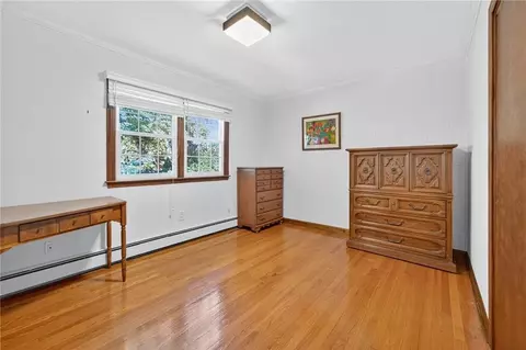 Bedroom - 26 Windward Dr, Westerly, RI 02891 photo 3 of 6