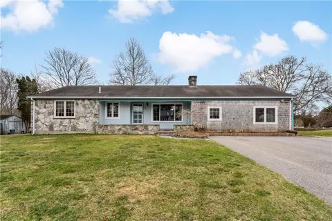 88 Roseland Ter, Tiverton, RI 02878