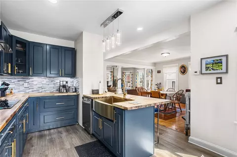 Kitchen - 32 5th Ave, Woonsocket, RI 02895 photo 2 of 3