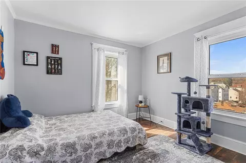 Bedroom - 32 5th Ave, Woonsocket, RI 02895 photo 3 of 3