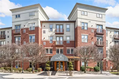 1000 Providence Pl #303, Providence, RI 02903