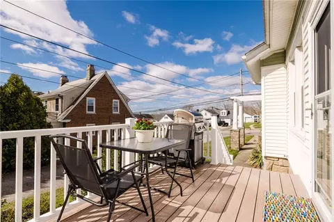 Exterior - 199 High St, Westerly, RI 02891 photo 7 of 10